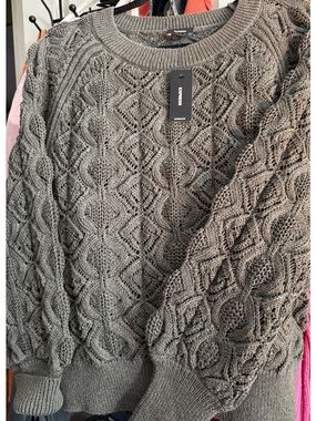 Express Olive Gray Cable Knit Crewneck Sweater